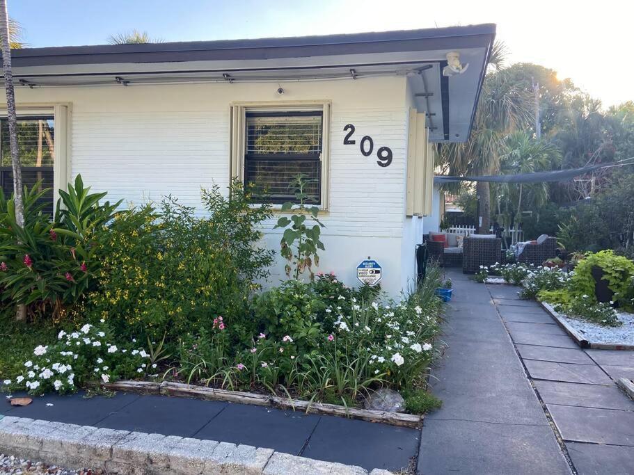 Cozy Private Studio 2 Blocks From Pompano Beach Apartment Exterior foto